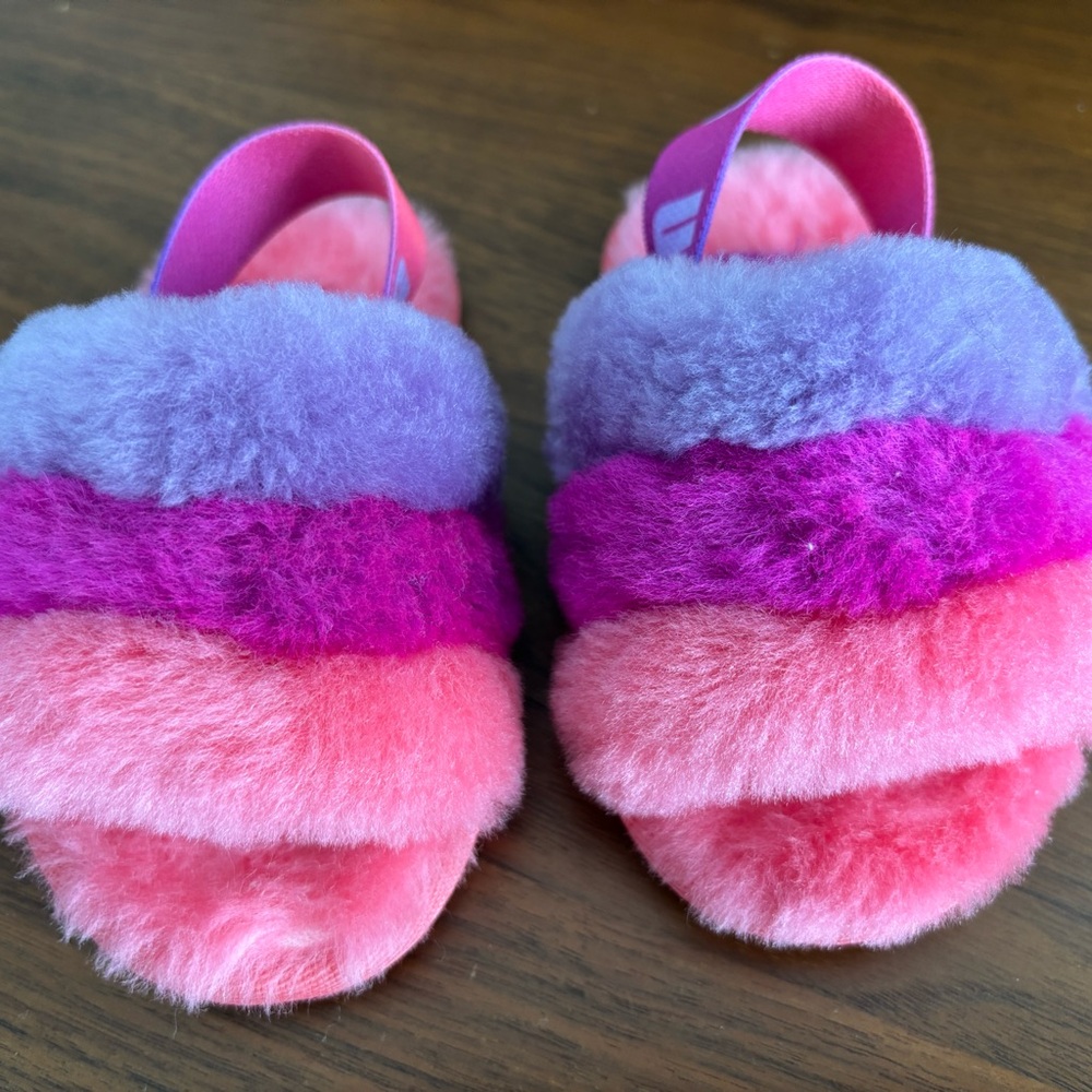 UGG Baby/Kids Plush Slide Sandals in Pink & Purple